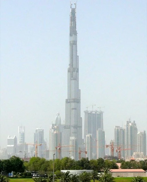 Burj_Dubai_in_Skyline_on_16_May_2008